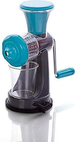 Manual fruit juicer without electricity with a strong suction base and a glass for juice collection.